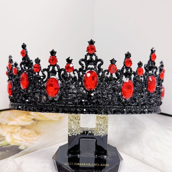 Renaissance Crown, Red Stone Crown, Halloween Costume, Coronation Crown - Picture 1 of 9